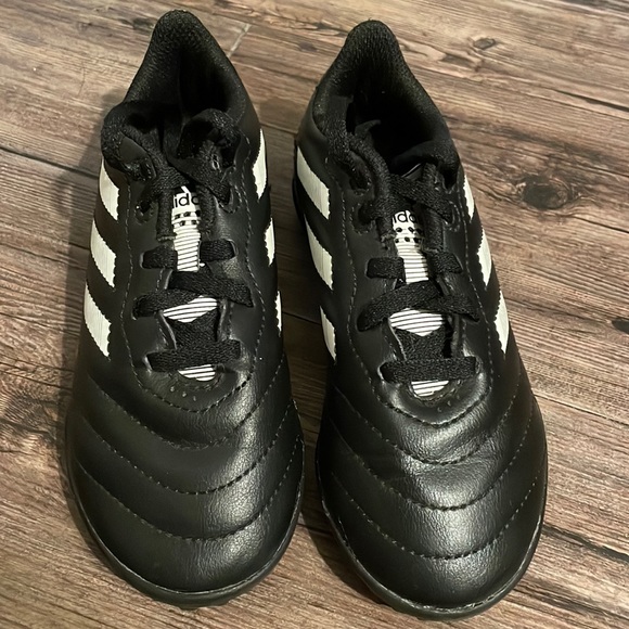 size 12 soccer cleats